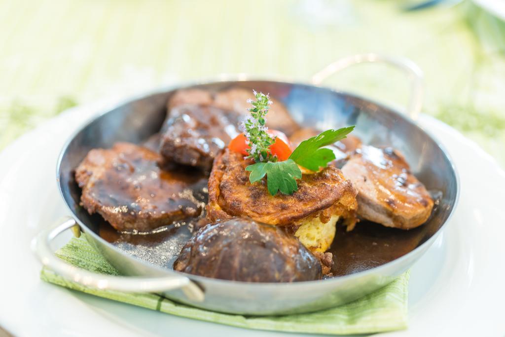 Landhotel Kristall 바트 마리엔베르크 외부 사진